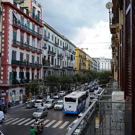 Vibes Centro Nápoly